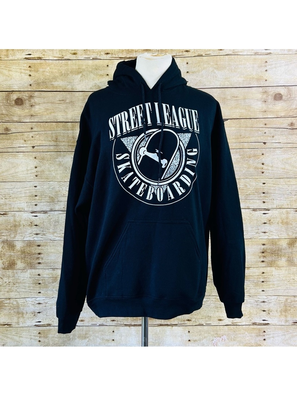 Street League Skateboarding Hoodie Mens Size Medium Black Graphic Sweatshirt